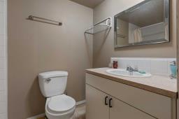 2  Railway Avenue N, Hay Lakes, AB T0B1W0 Photo 48