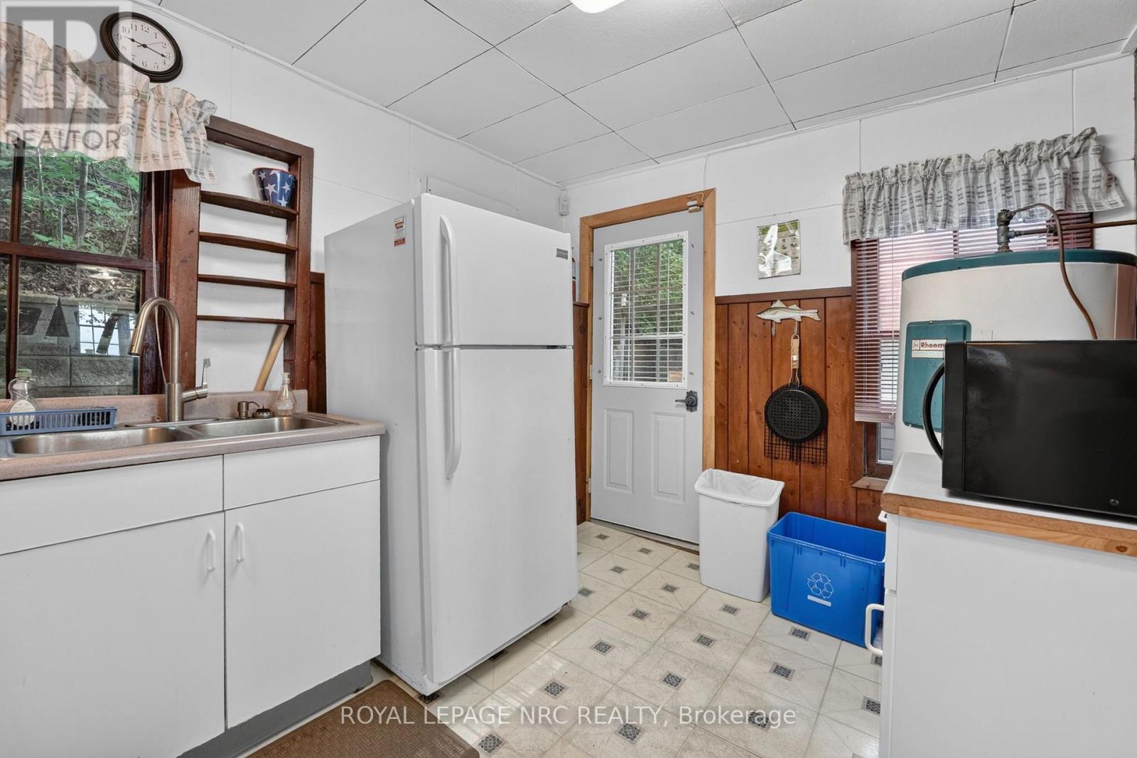 4031 CRYSTAL BEACH HILL LANE - Image 24