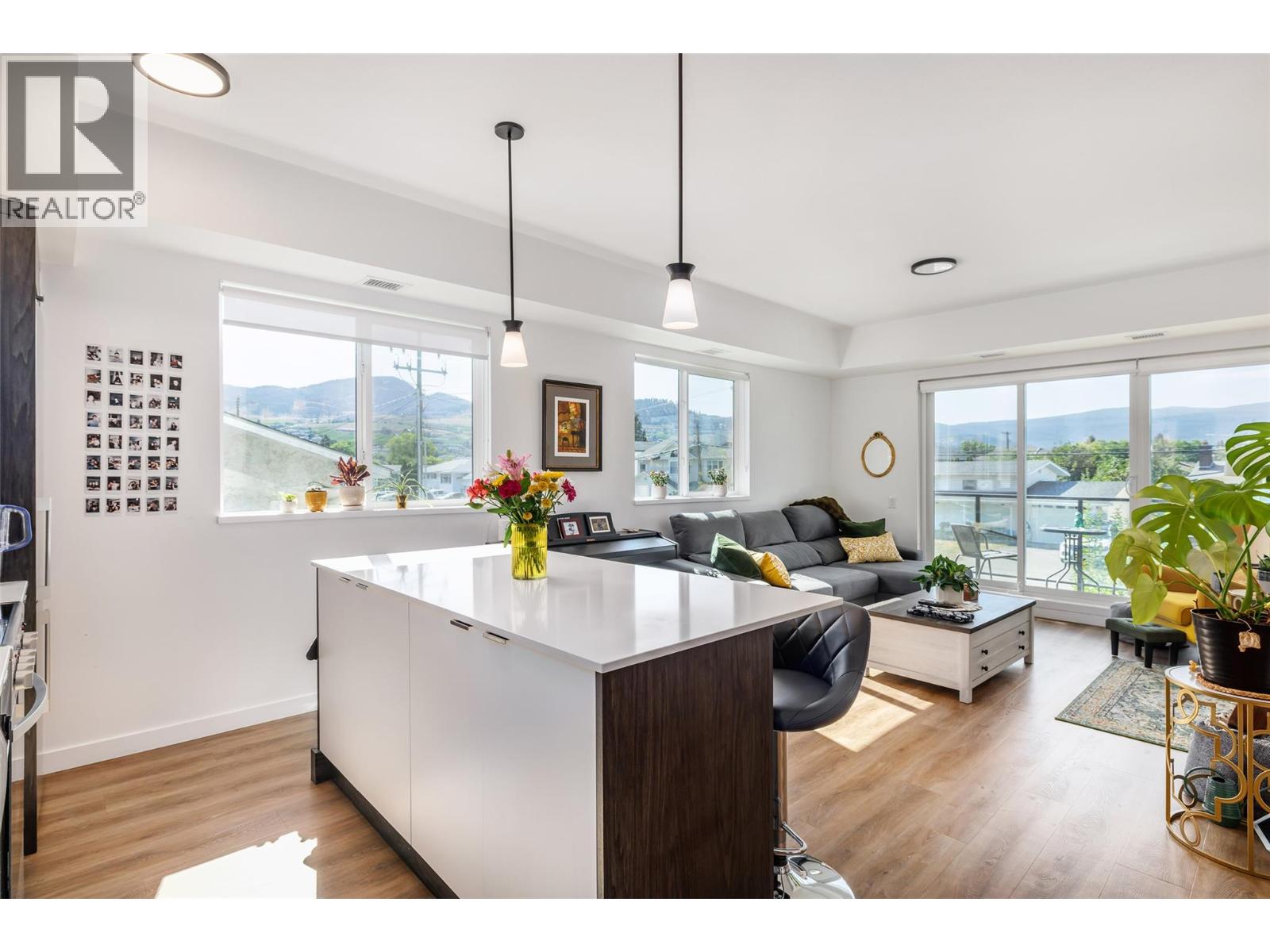 #204 615 Rutland Road - 8
