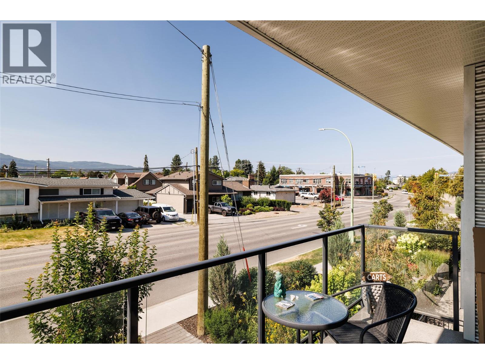 #204 615 Rutland Road - 19