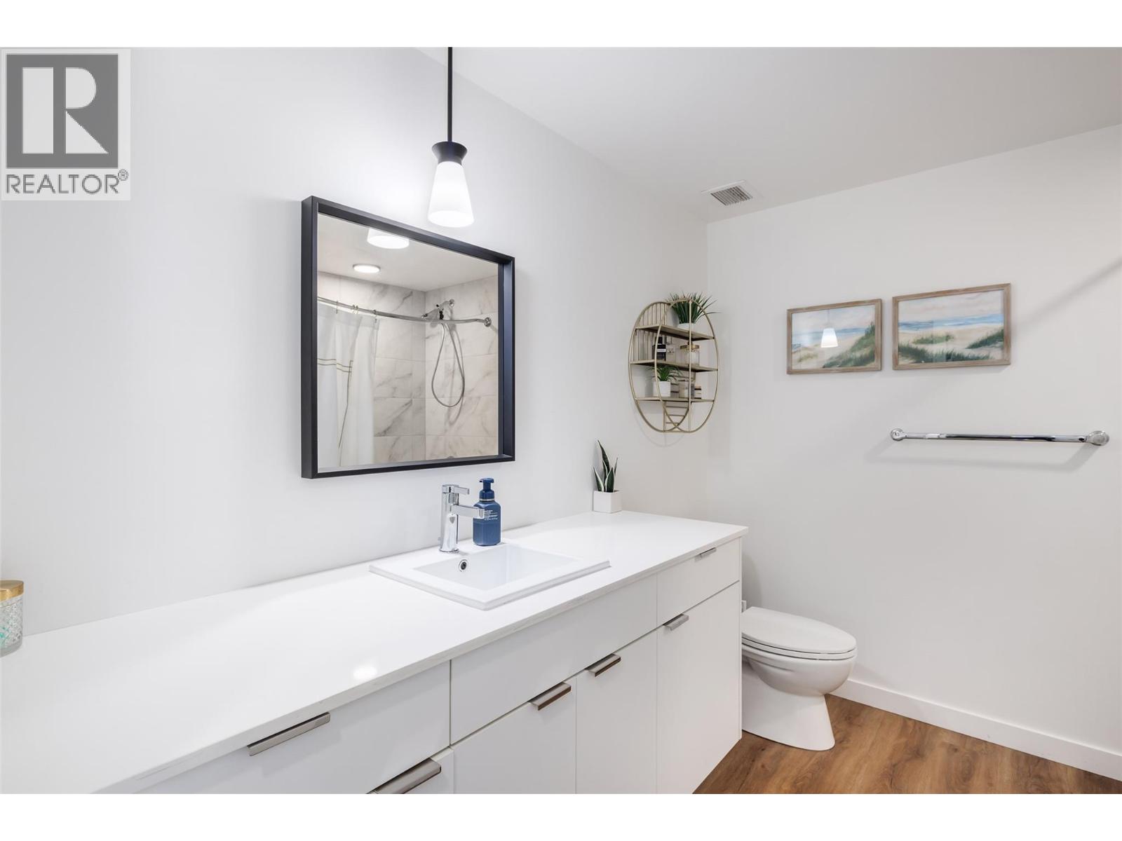 #204 615 Rutland Road - 15