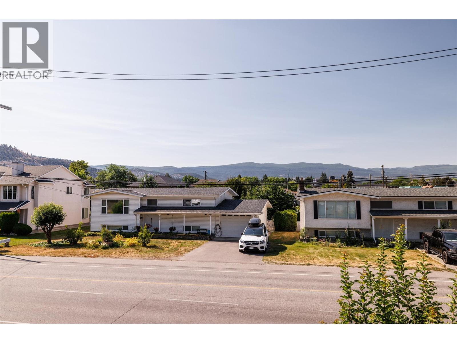 #204 615 Rutland Road - 21