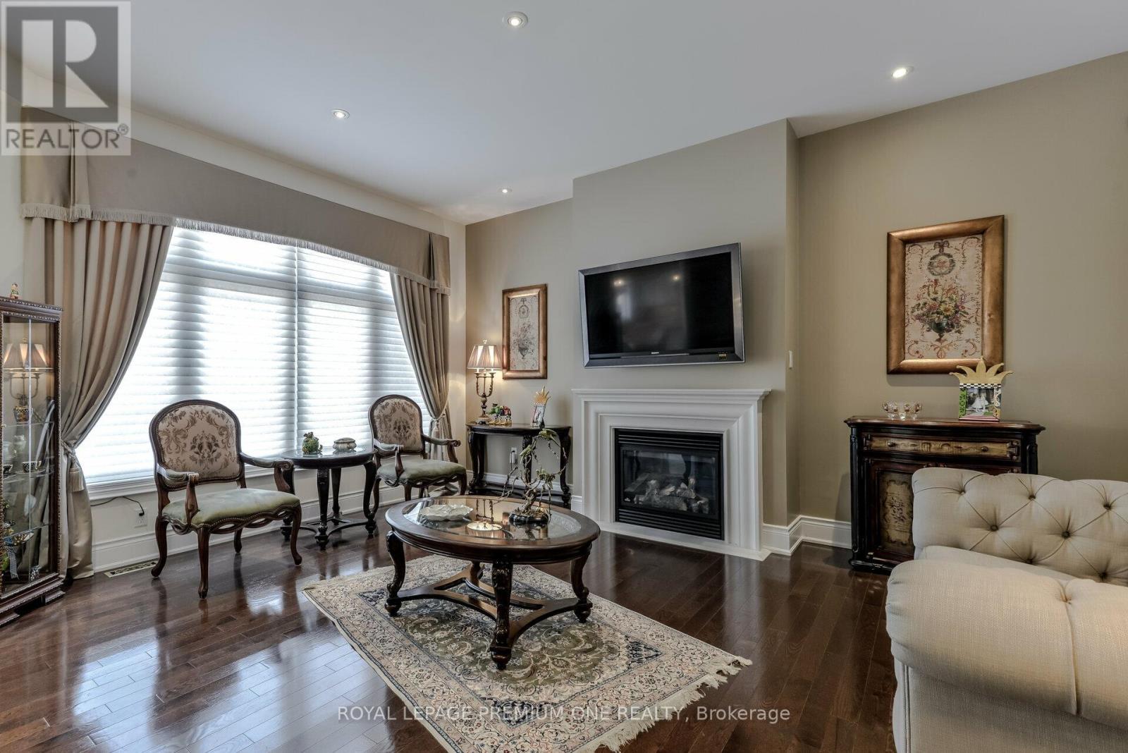 107 HEADWIND BOULEVARD - 16
