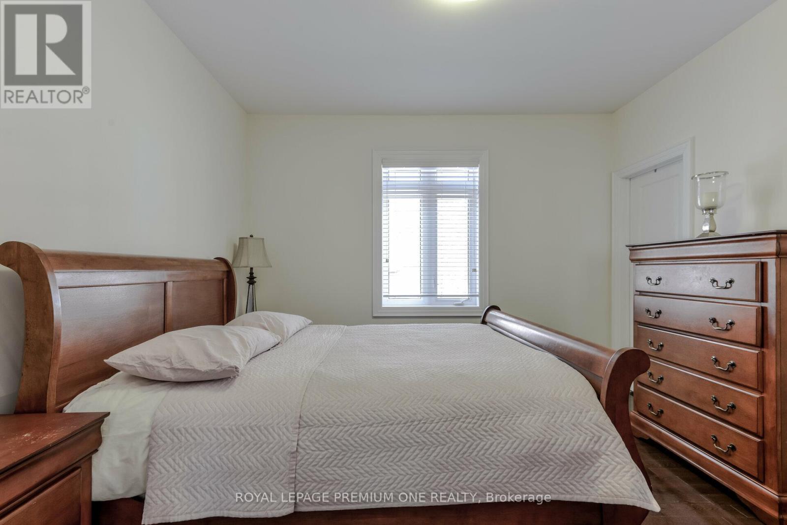 107 HEADWIND BOULEVARD - 38