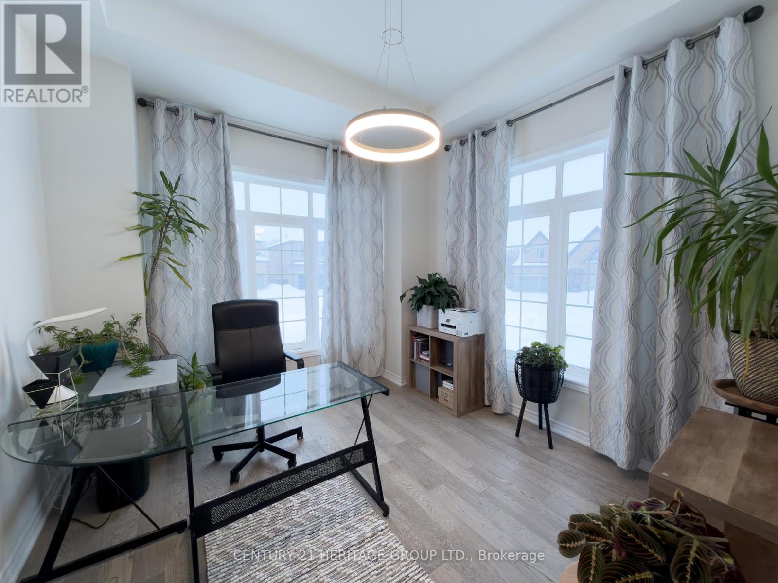 24 ALF NEELY WAY - 19