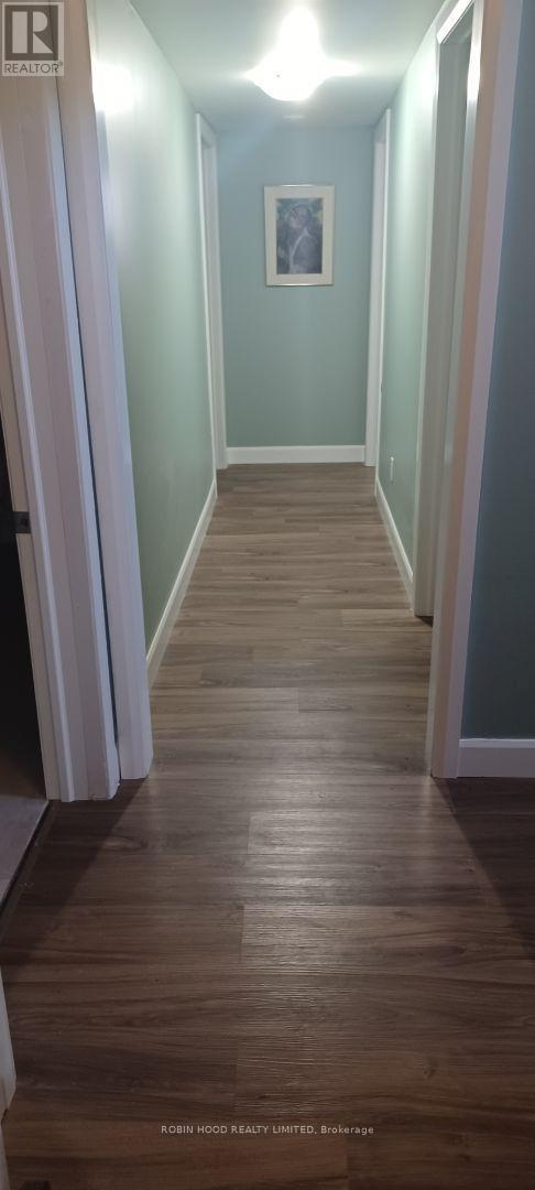 112 BORLAND STREET E - 20