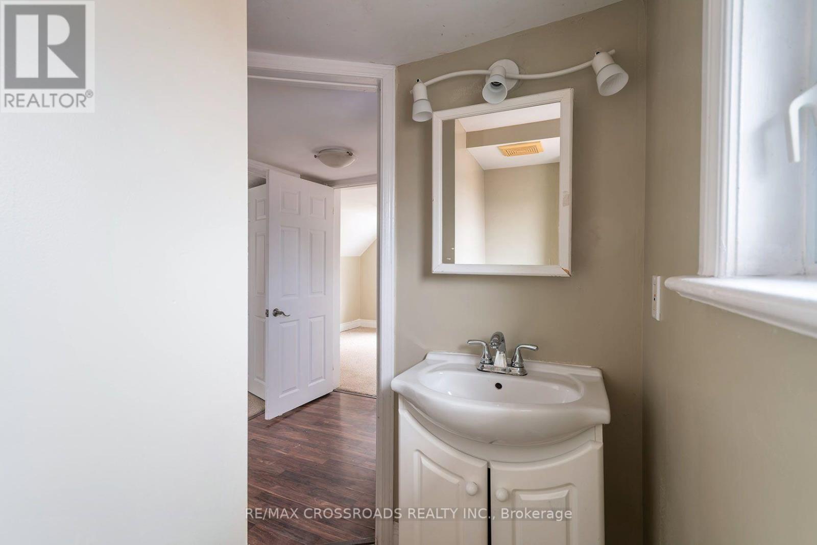 313 OLIVE AVENUE - 28