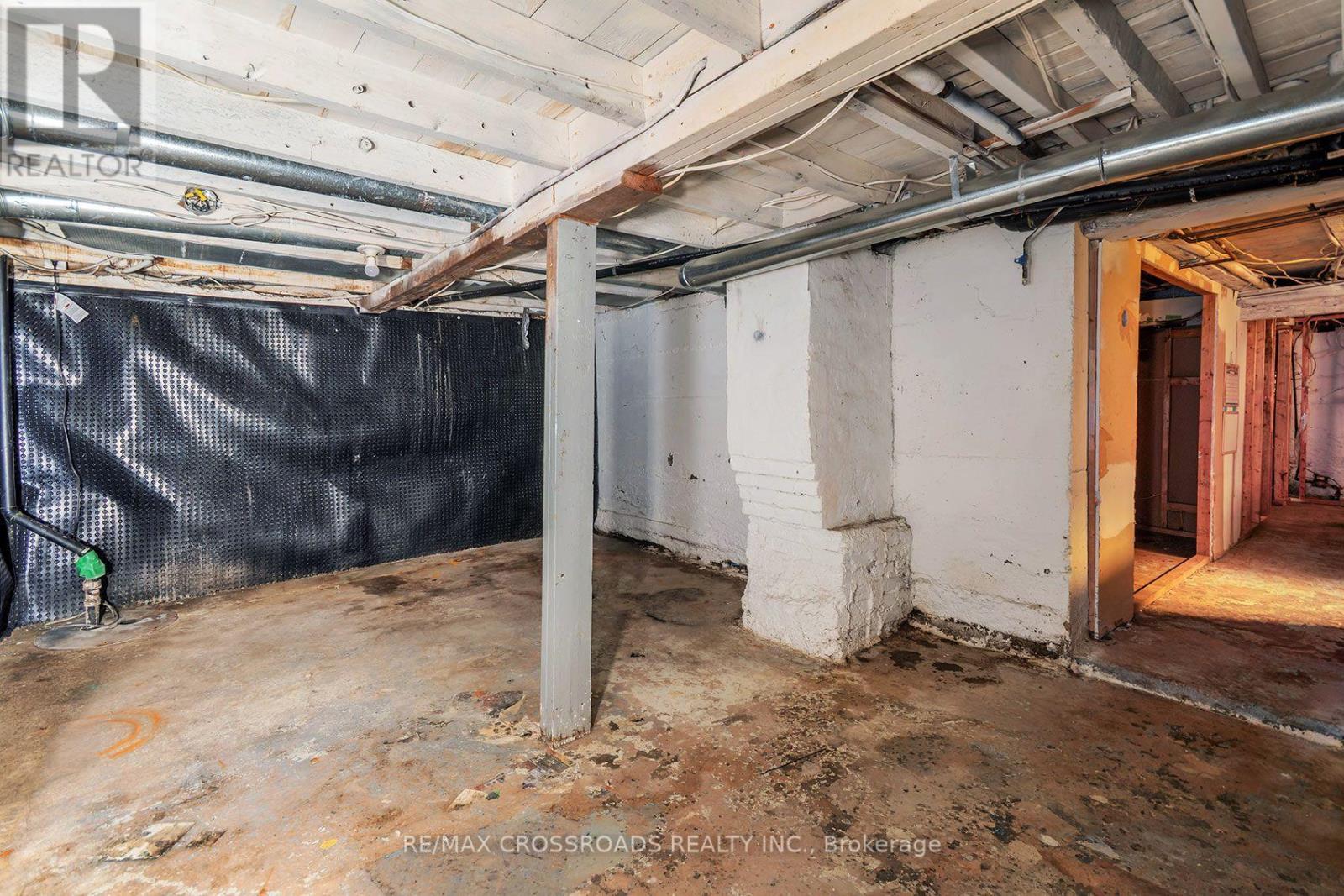 313 OLIVE AVENUE - 31