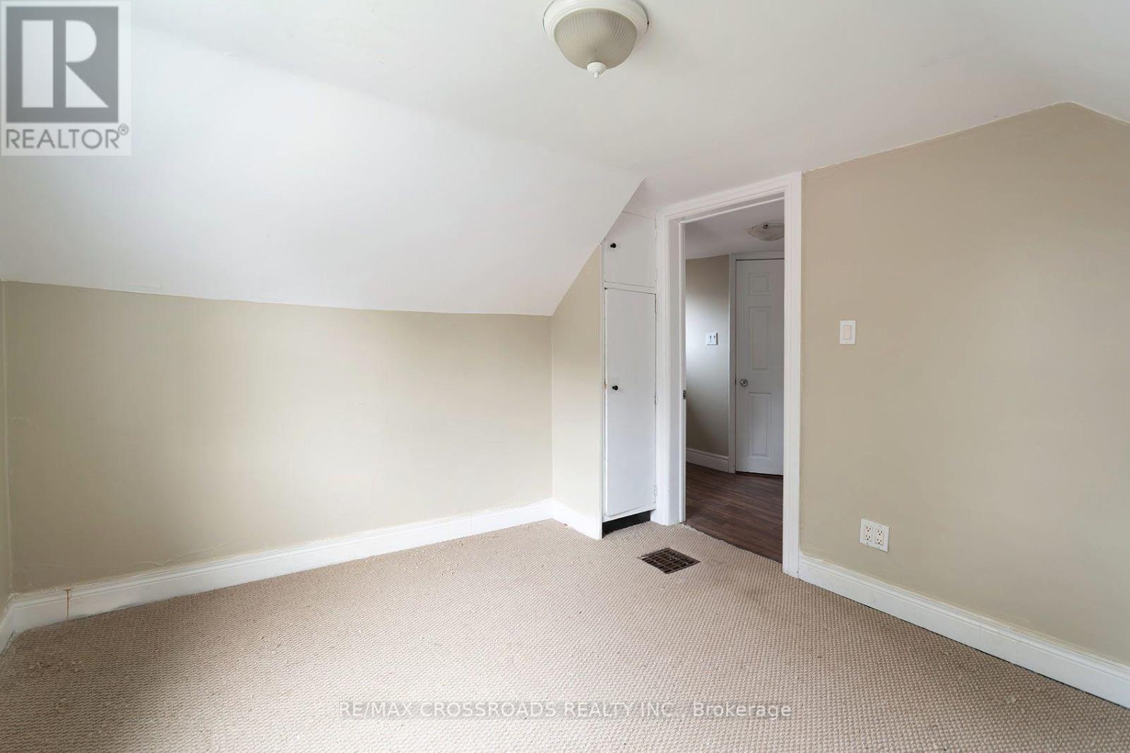 313 OLIVE AVENUE - 27