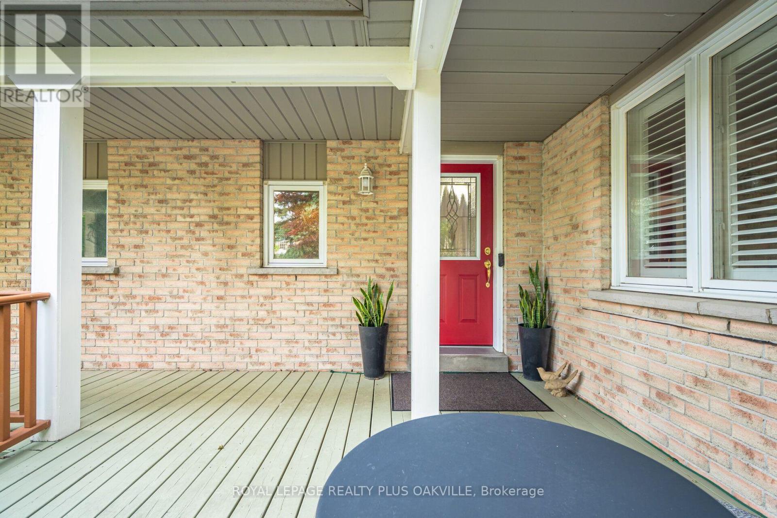 5882 CORNELL CRESCENT - 3