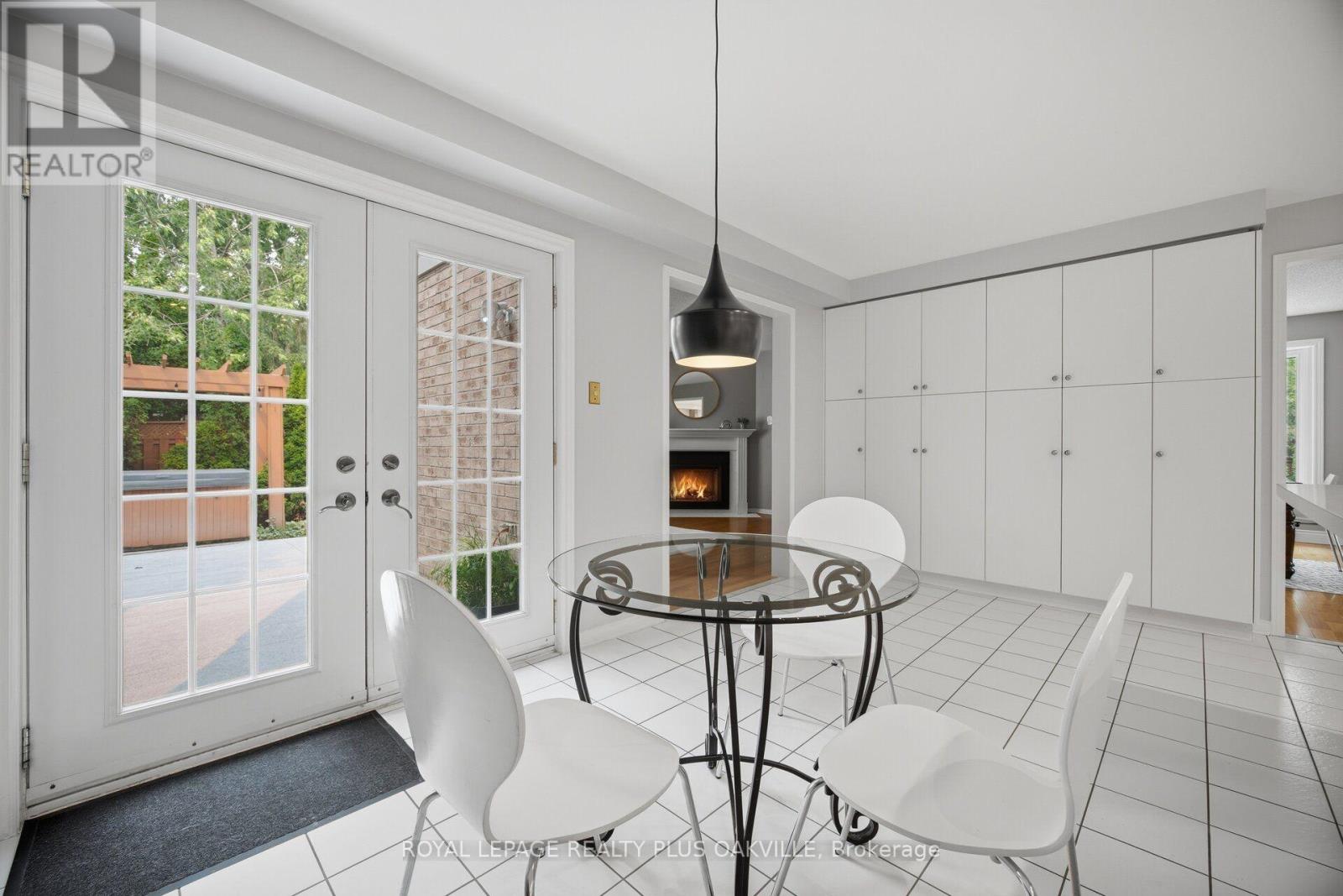 5882 CORNELL CRESCENT - 17