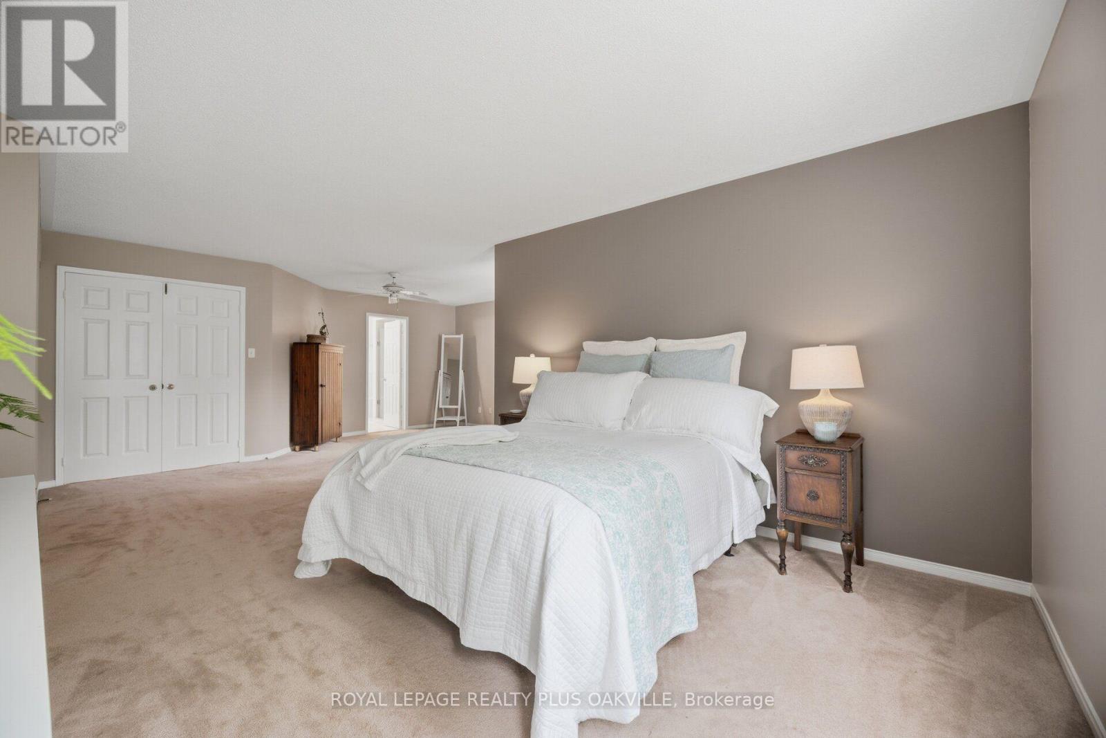5882 CORNELL CRESCENT - 24