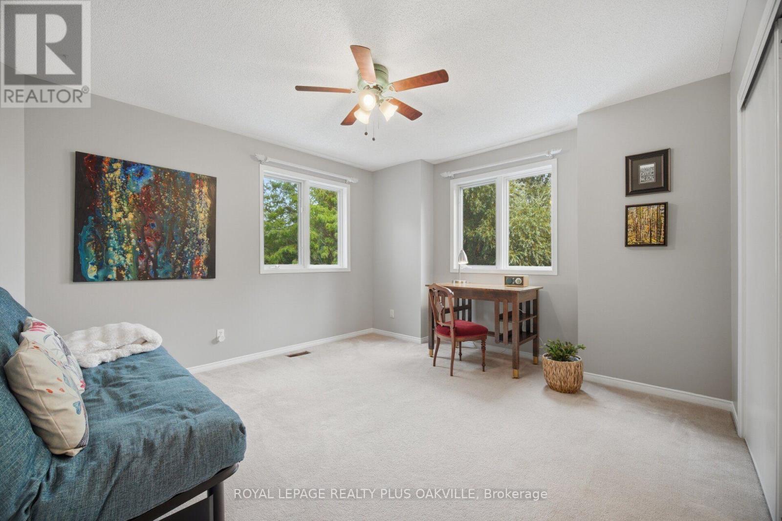 5882 CORNELL CRESCENT - 32