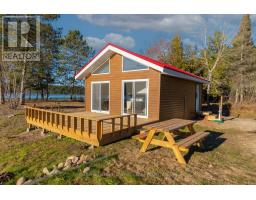 8863 Highway 17 E, Calvin, ON P0H2E0 Photo 9