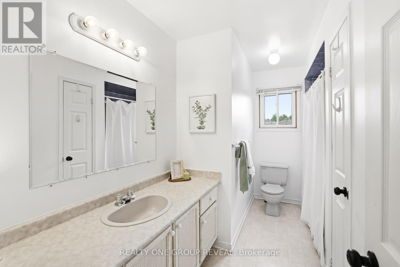 2 MANCINI DR DRIVE - 34