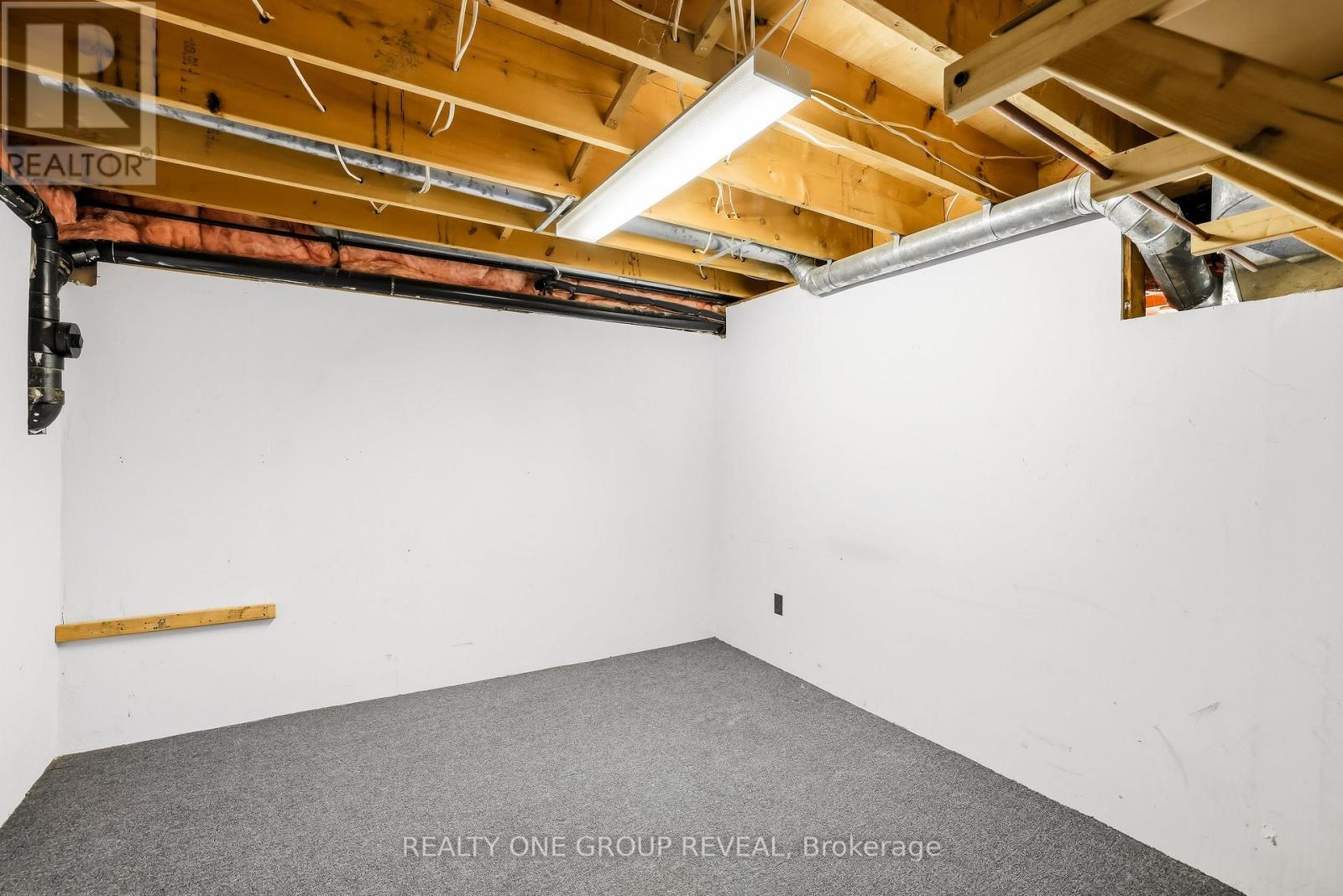 2 MANCINI DR DRIVE - 41