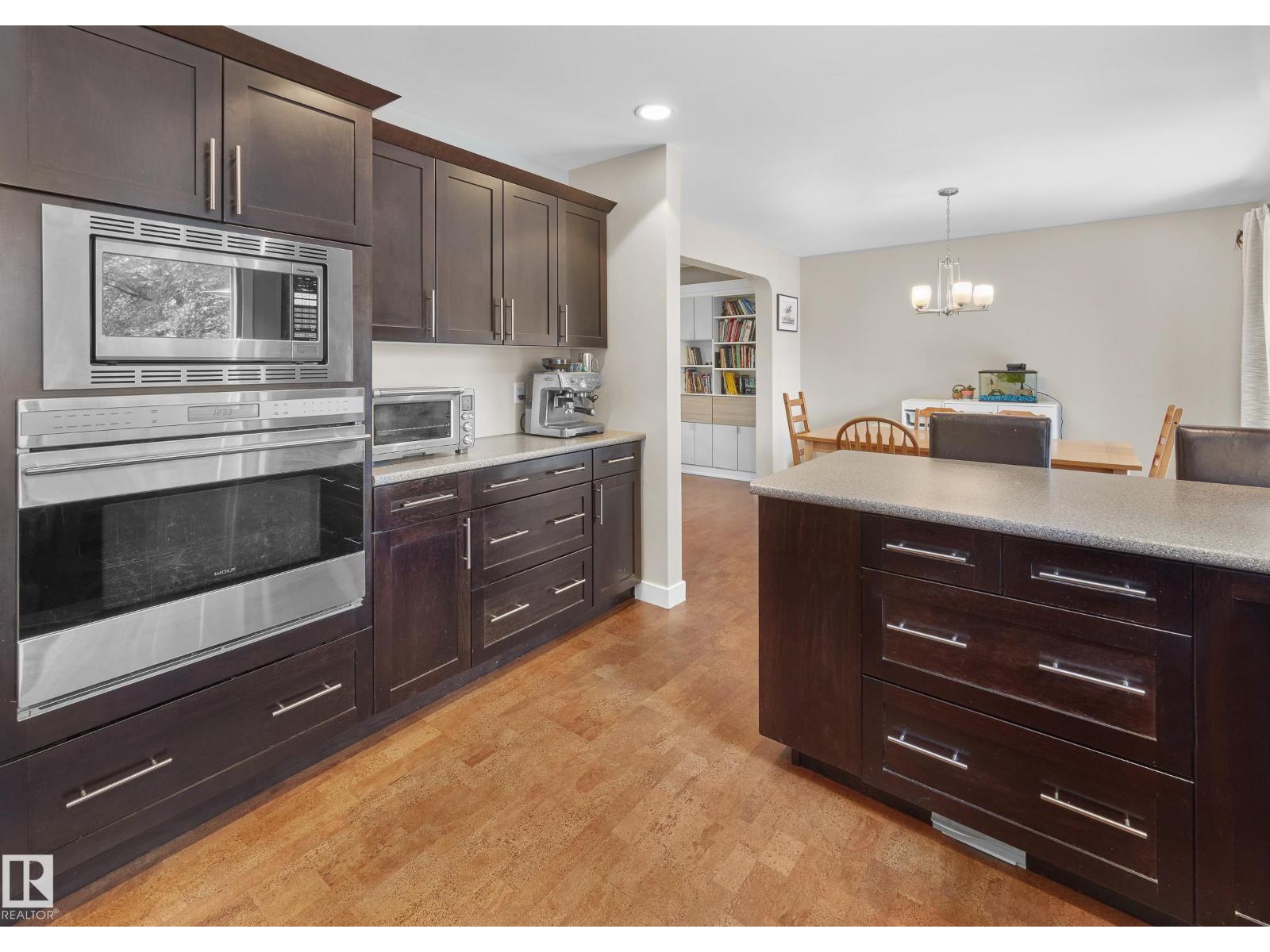 9717 143 ST NW - 9