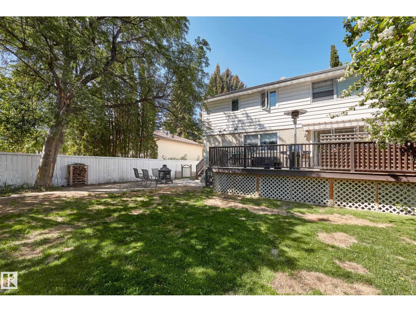 9717 143 ST NW - 29