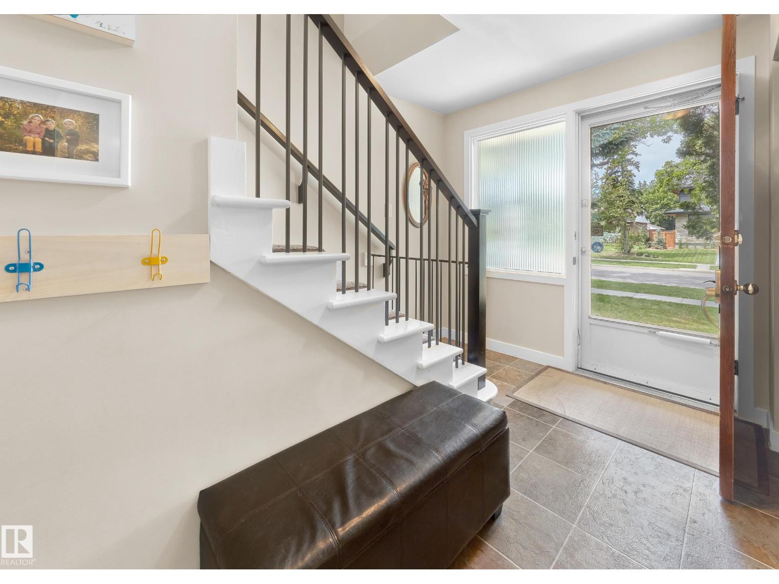 9717 143 ST NW - 2