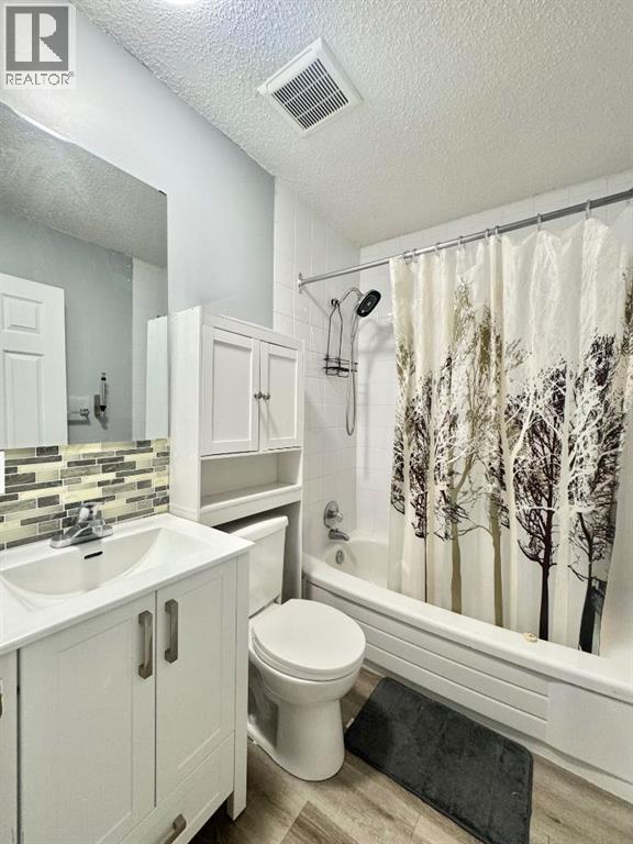 4740 56 Avenue - 15
