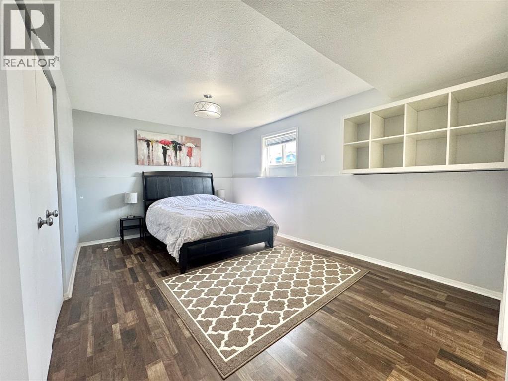 4740 56 Avenue - 7