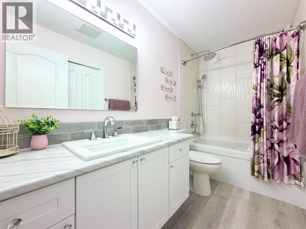 #243 10150 121 Avenue - 26