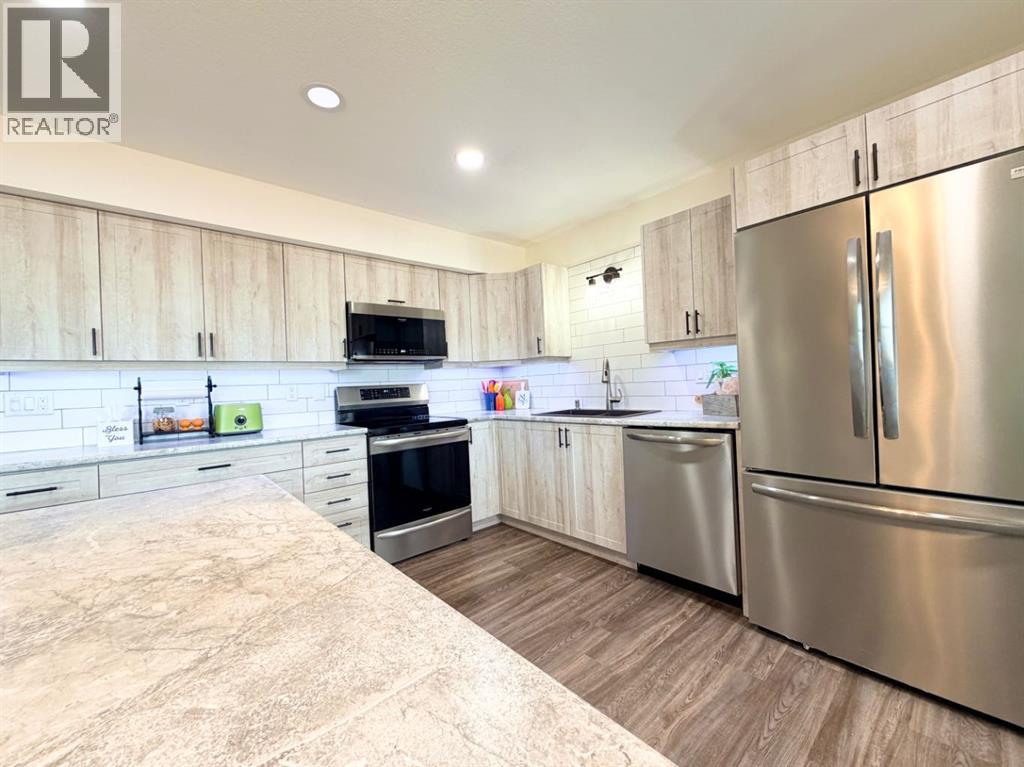 #243 10150 121 Avenue - 11