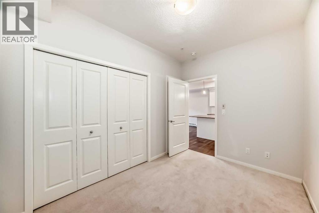 #104 360 Harvest Hills Common NE - 28