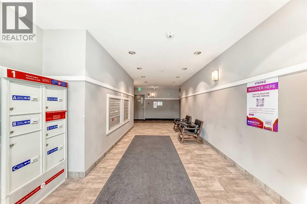 #104 360 Harvest Hills Common NE - 38