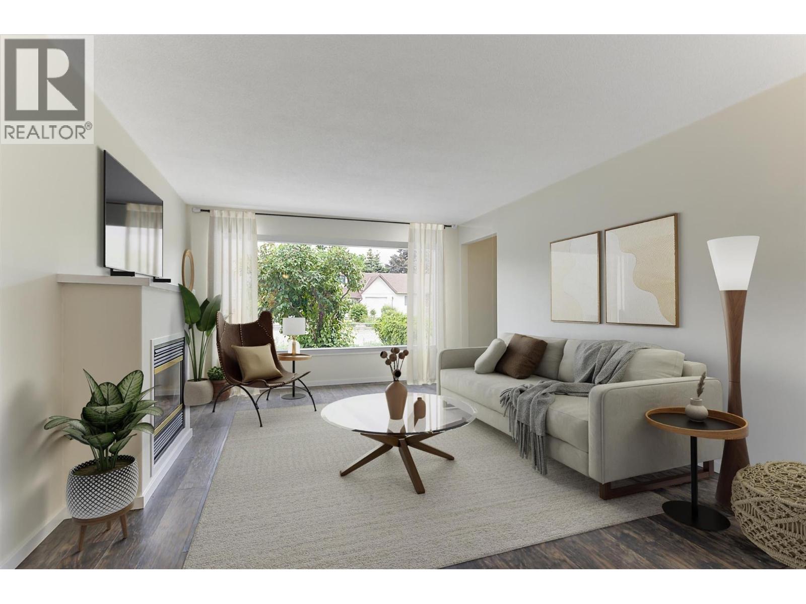 763 Kinnear Avenue - 4