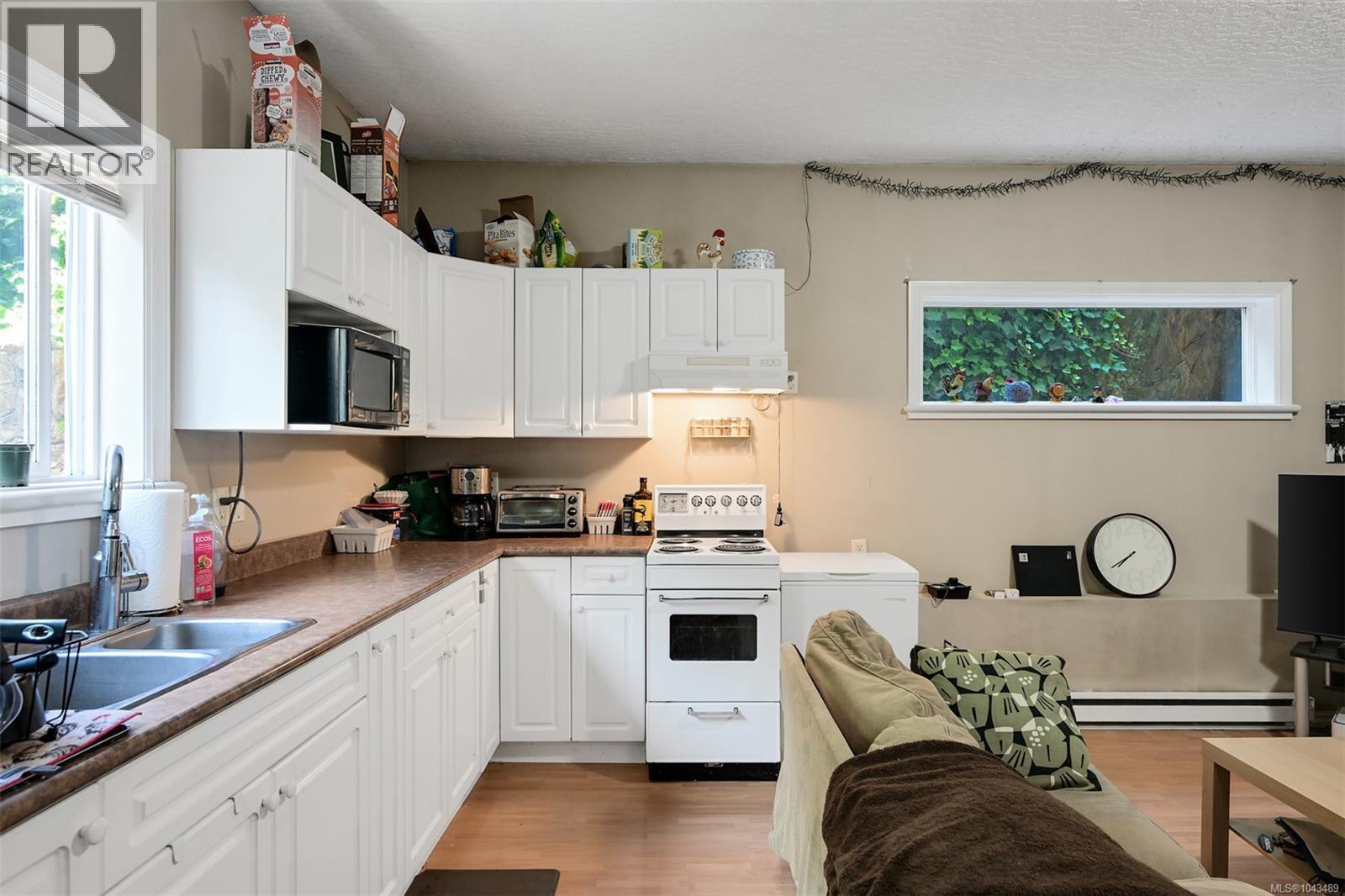 2304 Kami Crt - 23