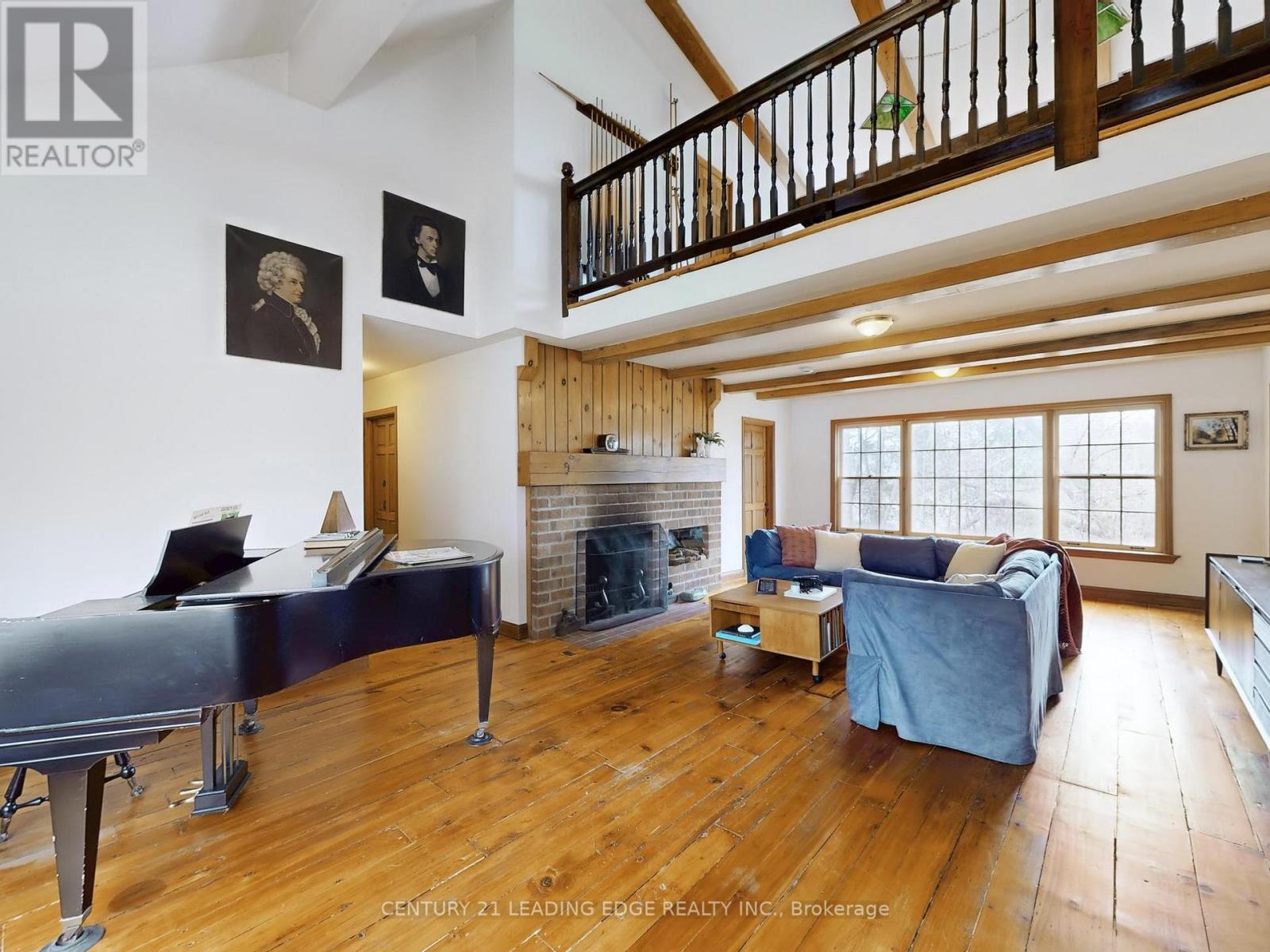 26 CHURCH LANE - 11