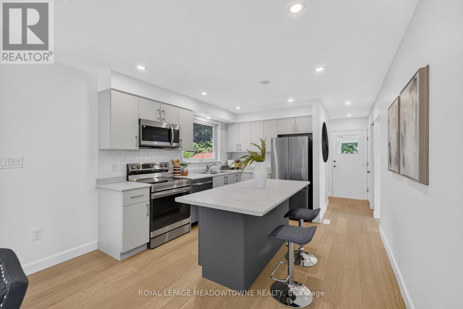 377 DELREX BOULEVARD - 7