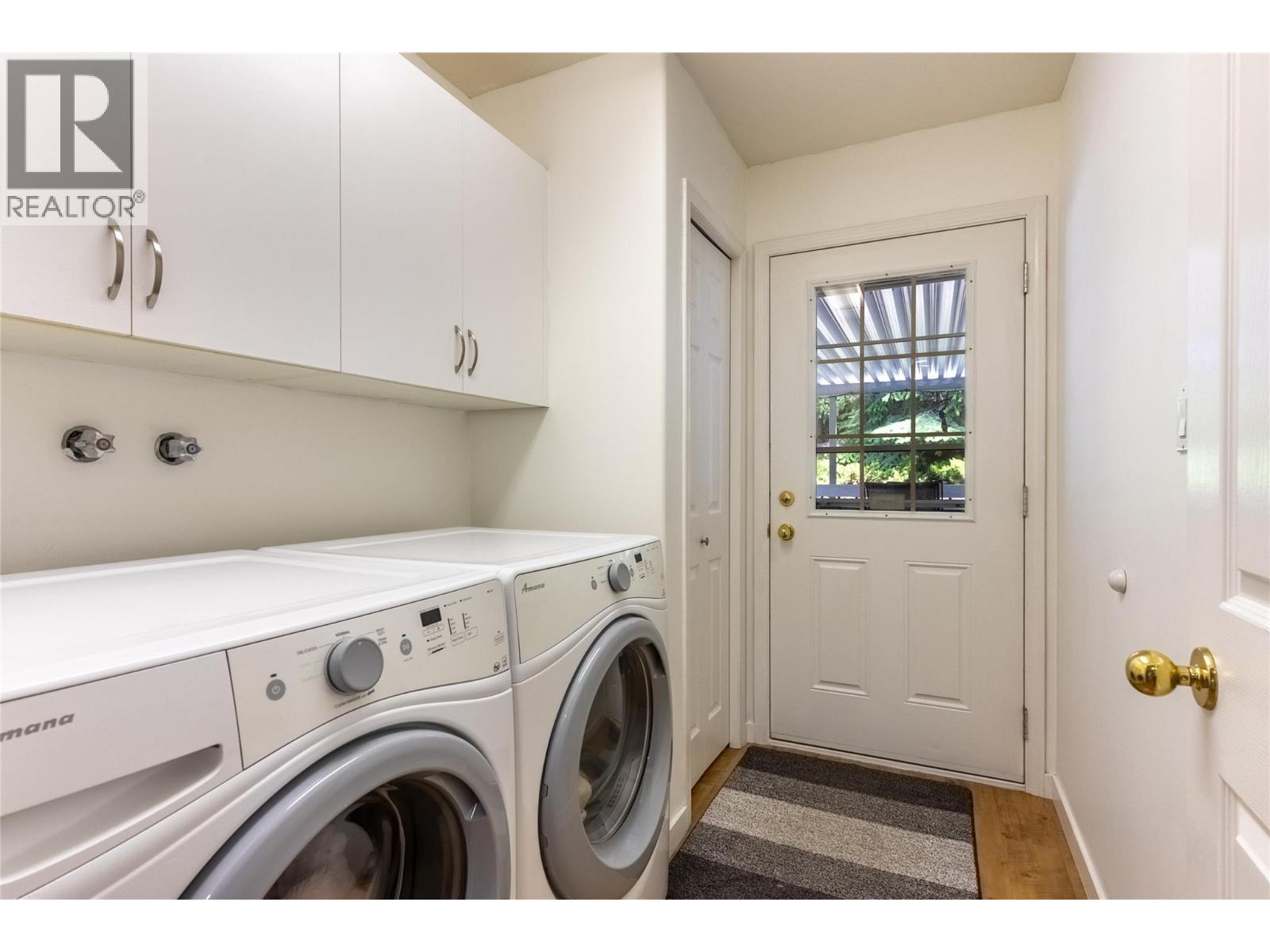 2421 Mount Tuam Crescent - 20