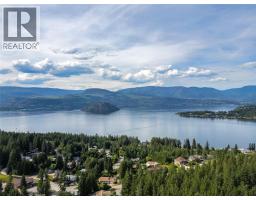 2421 Mount Tuam Crescent, Sorrento, BC V0E2W2 Photo 45