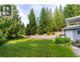 2421 Mount Tuam Crescent, Sorrento, BC V0E2W2 Photo 30