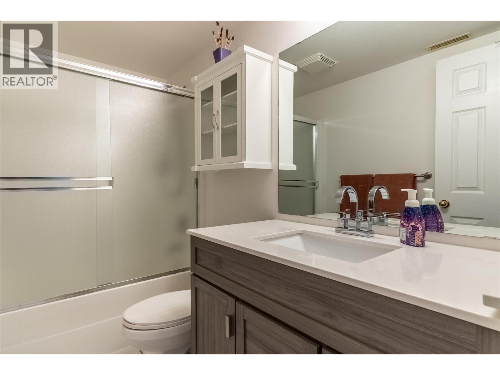 2421 Mount Tuam Crescent - 26