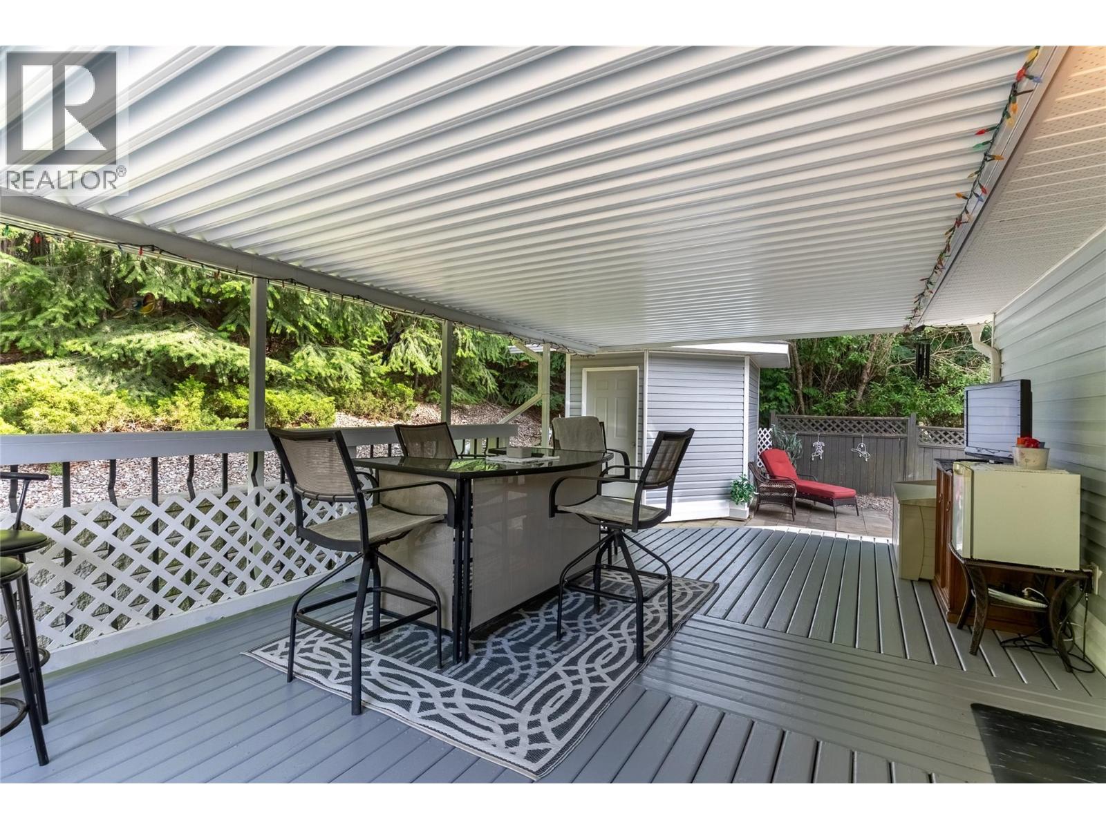 2421 Mount Tuam Crescent - 22