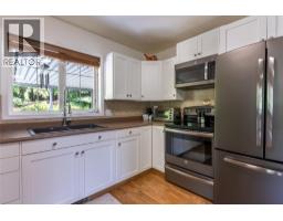 4pc Bathroom - 2421 Mount Tuam Crescent, Sorrento, BC V0E2W2 Photo 6