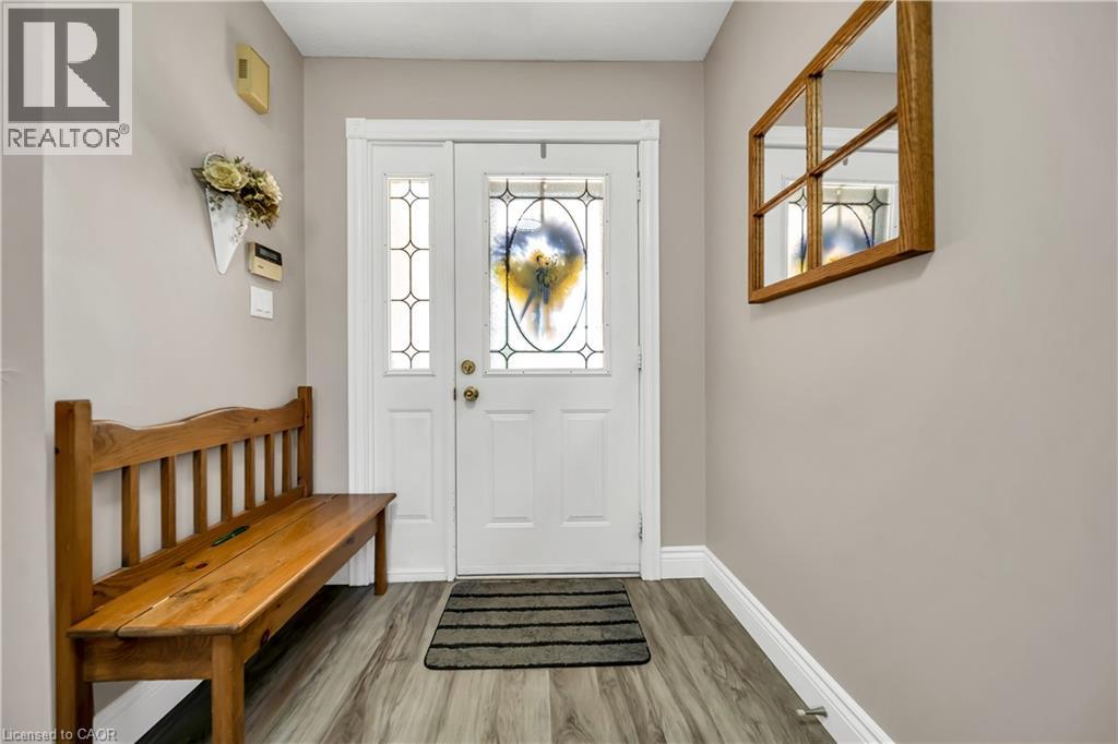 43 HOBART Crescent - Image 5