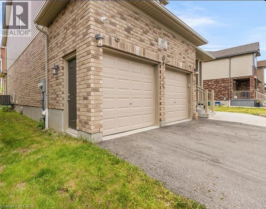 417 RIVERTRAIL Avenue — photo 2