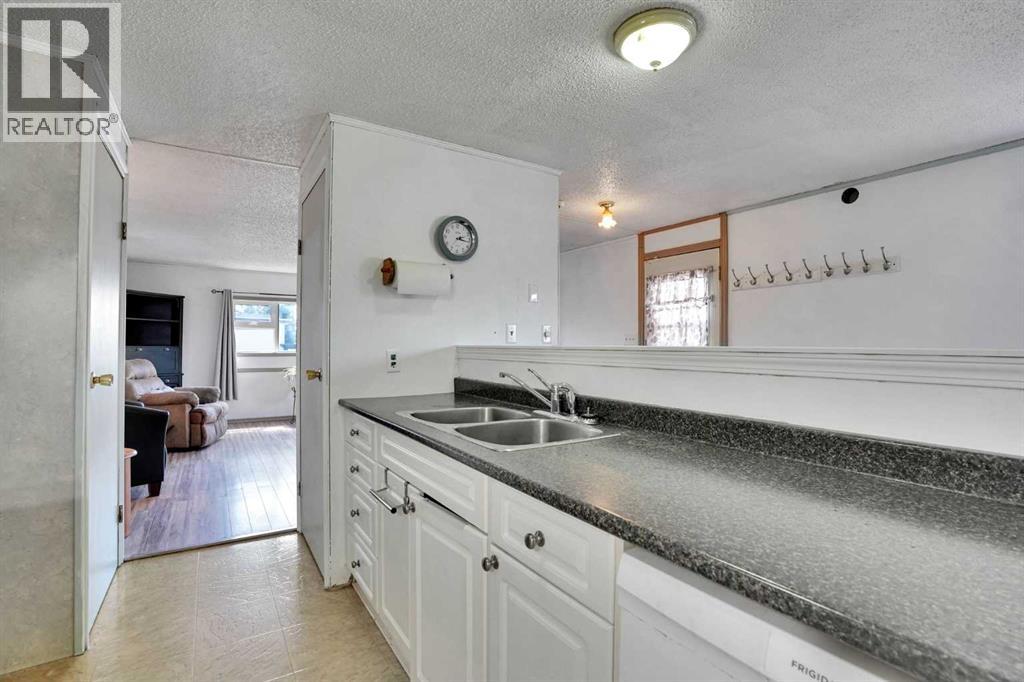 903 Briar Crescent - 11