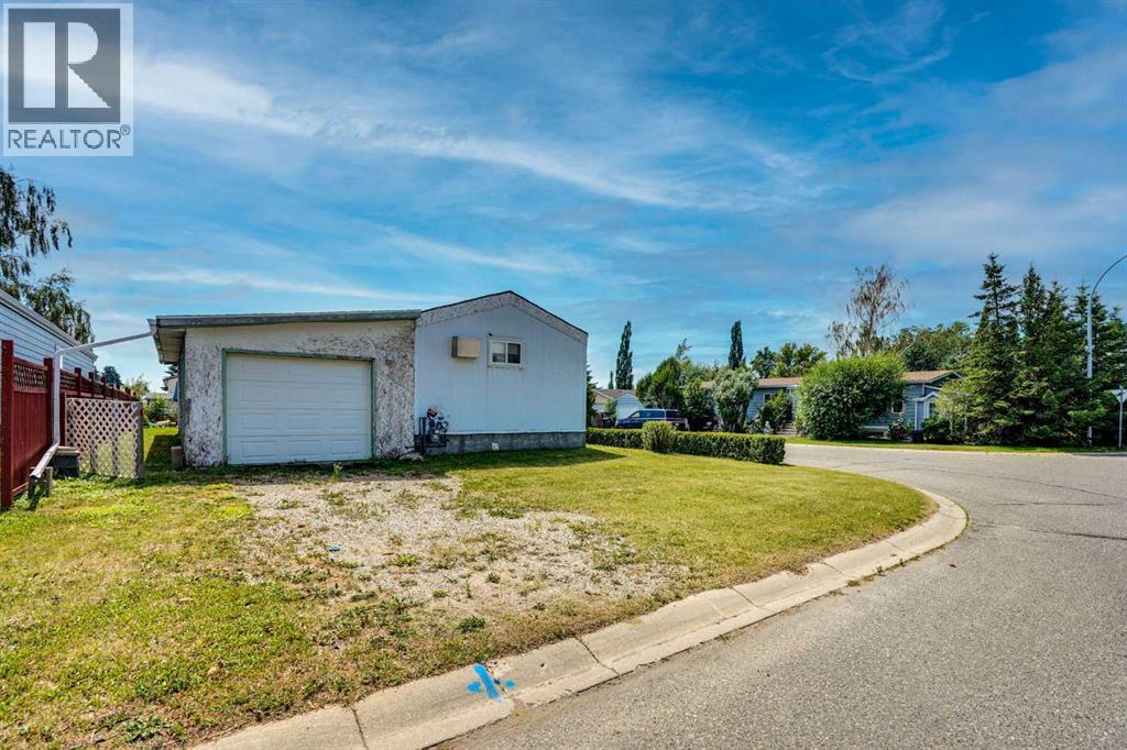 903 Briar Crescent - 20