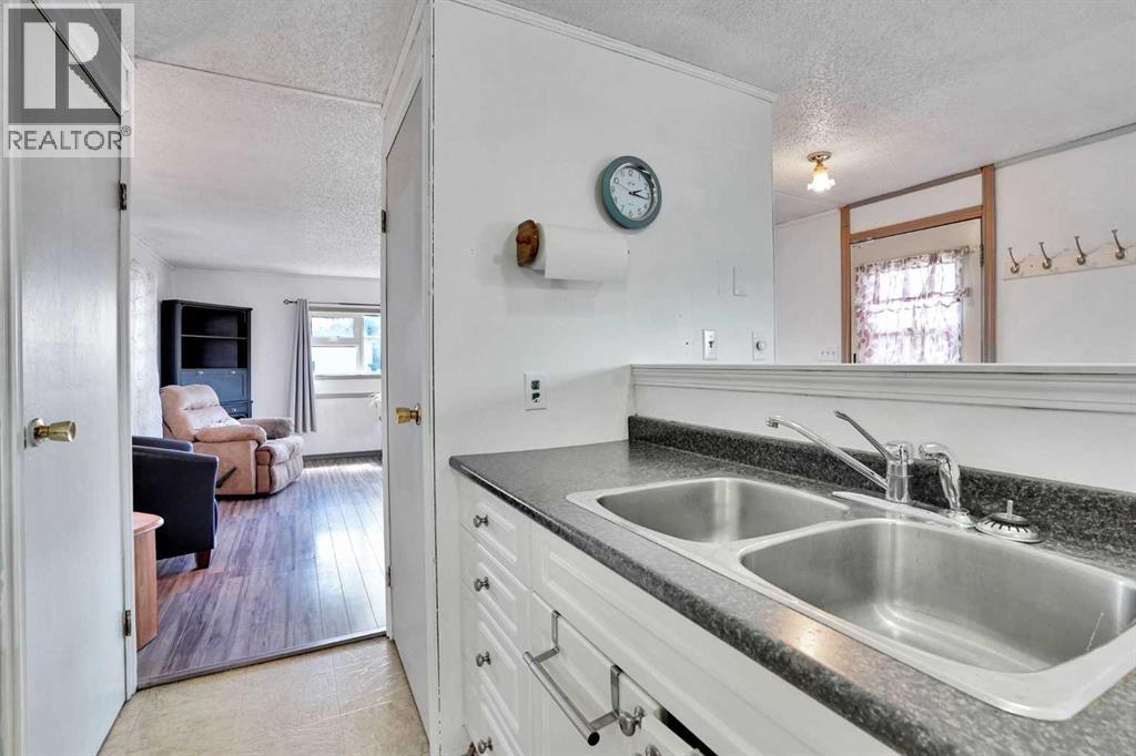 903 Briar Crescent - 12