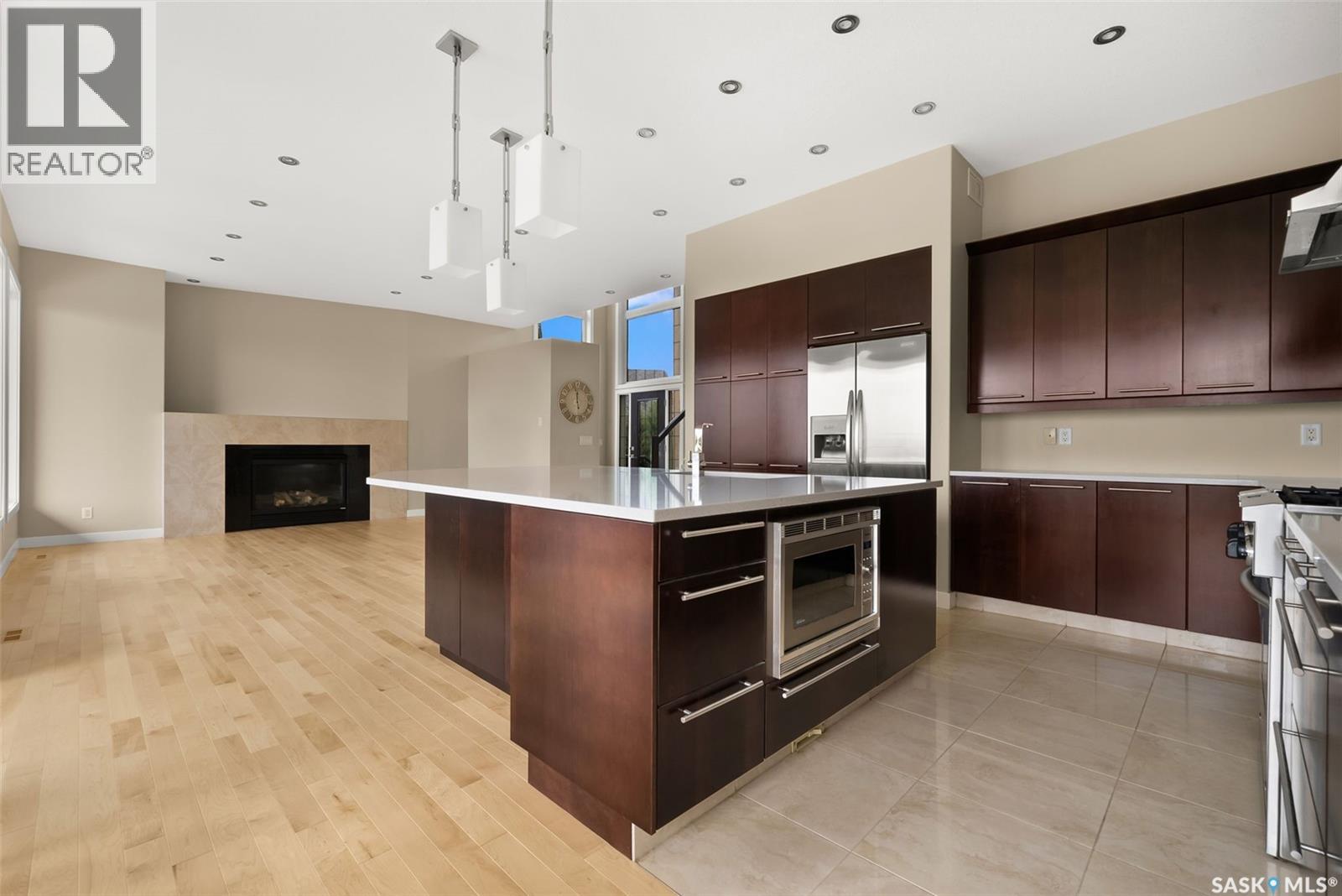 6110 Wascana COURT - 19