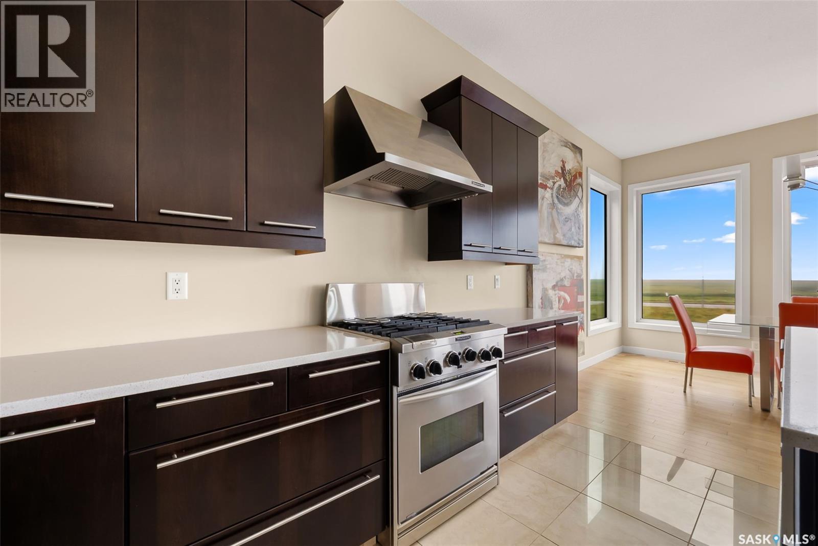6110 Wascana COURT - 23