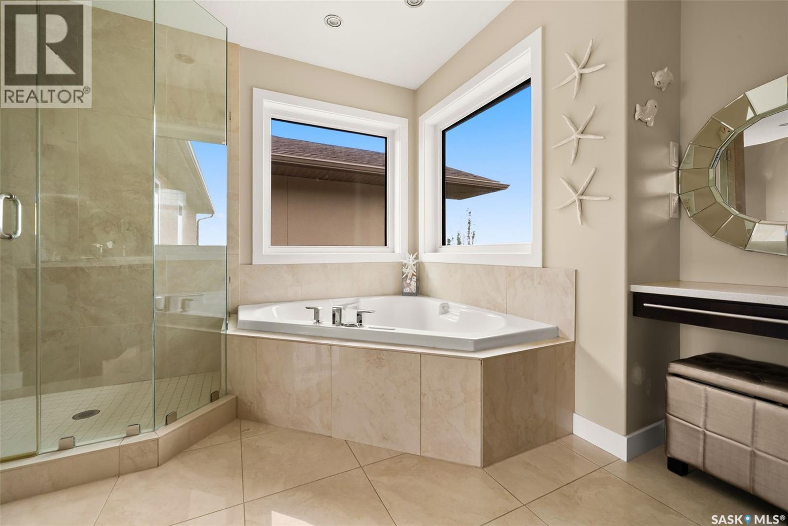 6110 Wascana COURT - 54