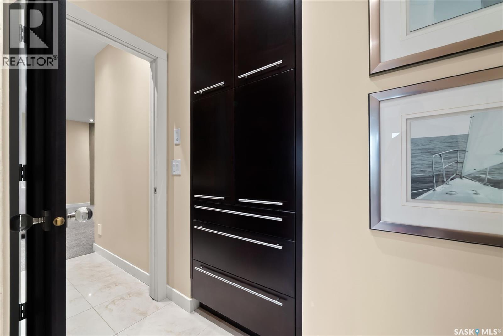 6110 Wascana COURT - 69