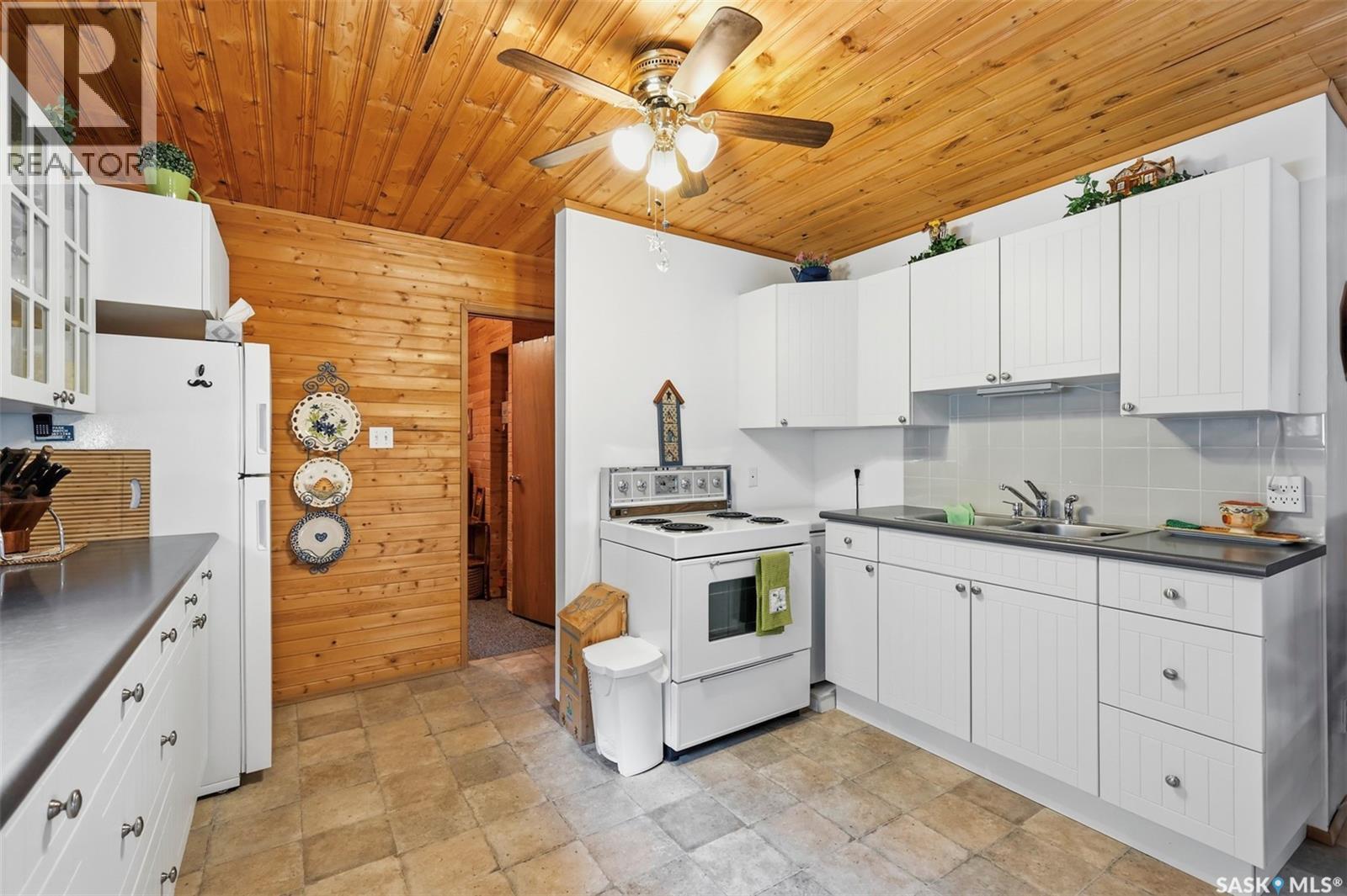 60 Navy AVENUE - 12
