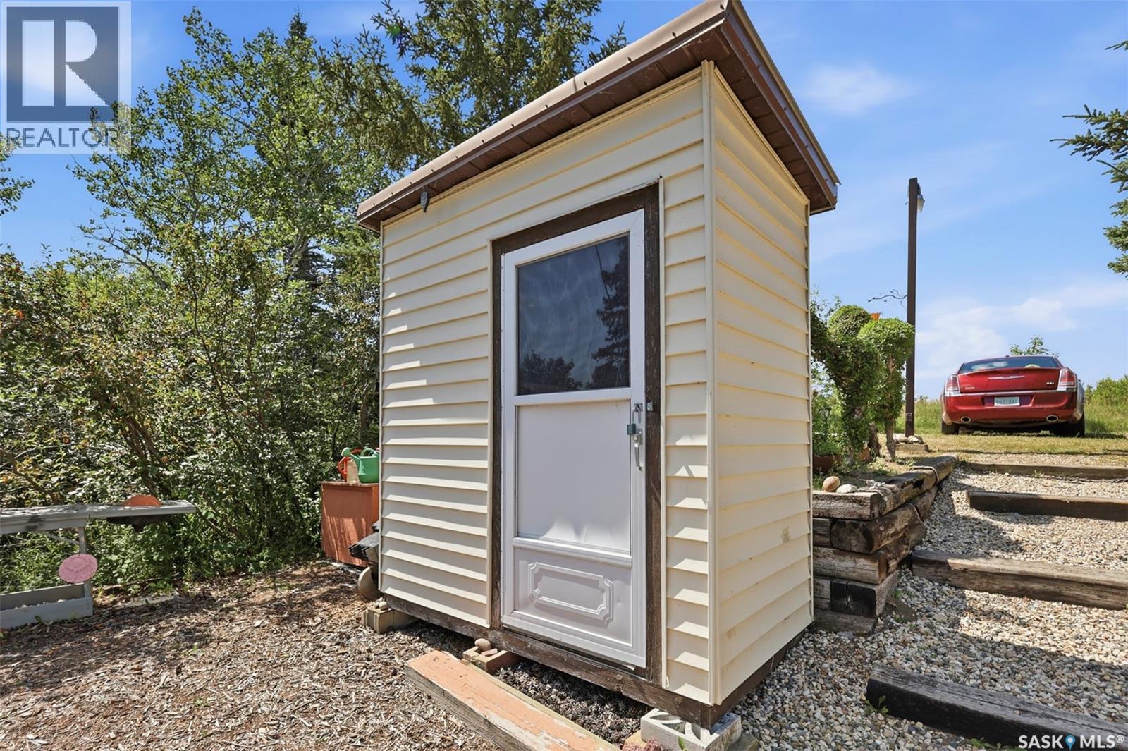 60 Navy AVENUE - 35